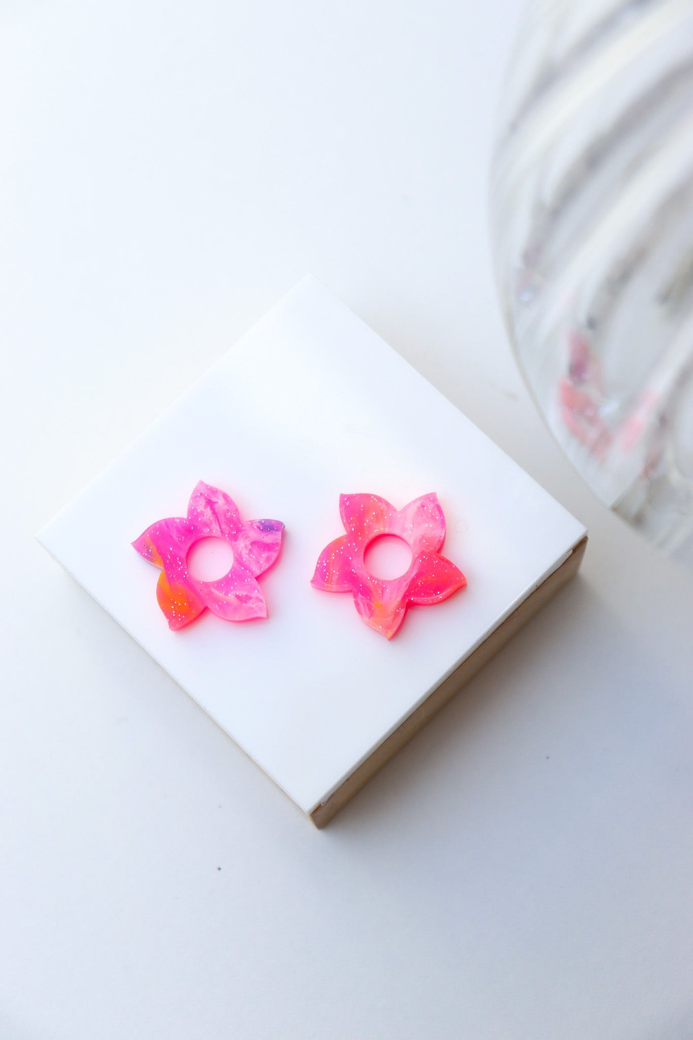 Boucles d'oreilles Flora Galaxie Fluo