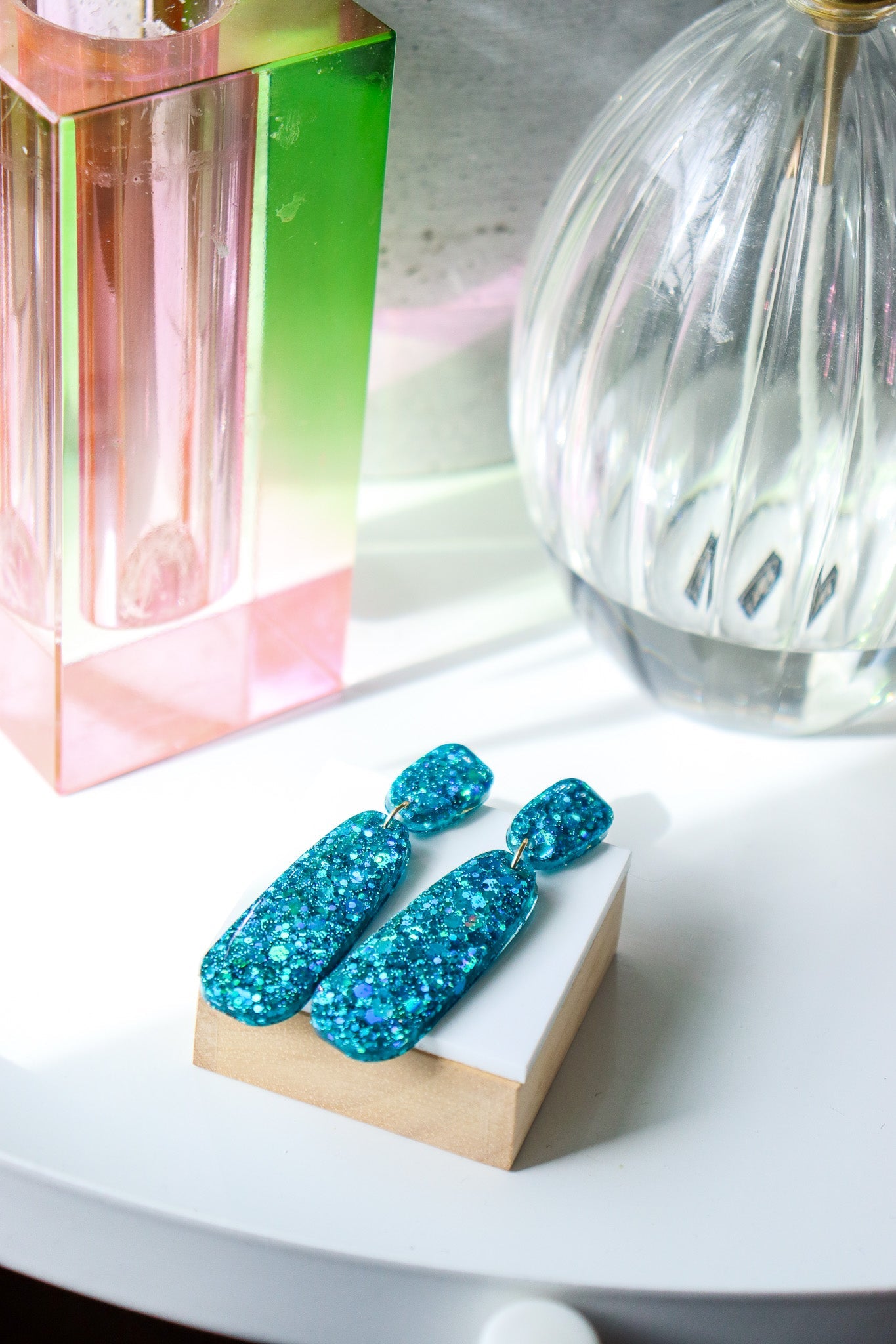 Boucles d'oreilles Gwen Résine Pailletée