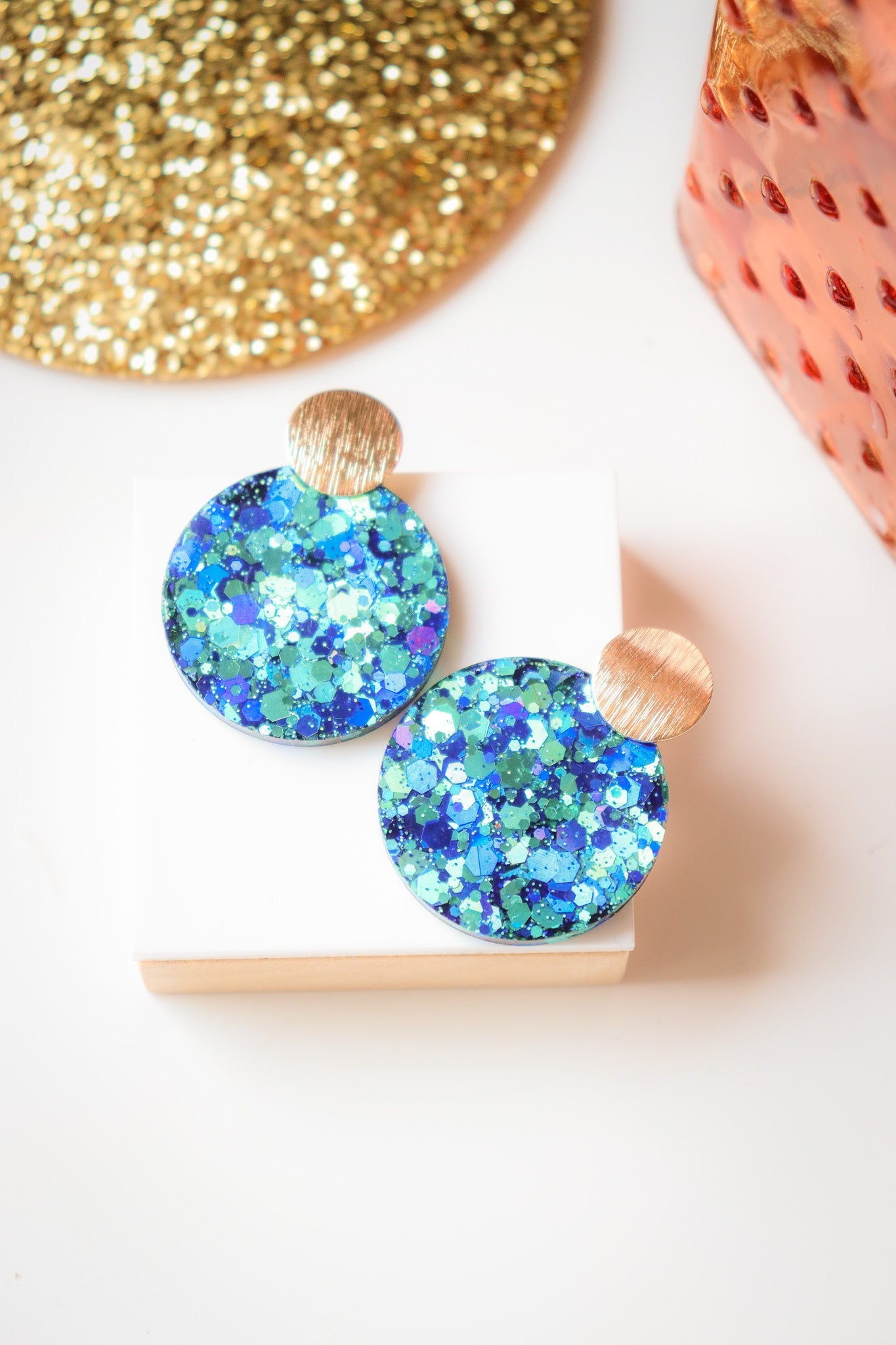 Boucles d'oreilles Béa résine à paillettes