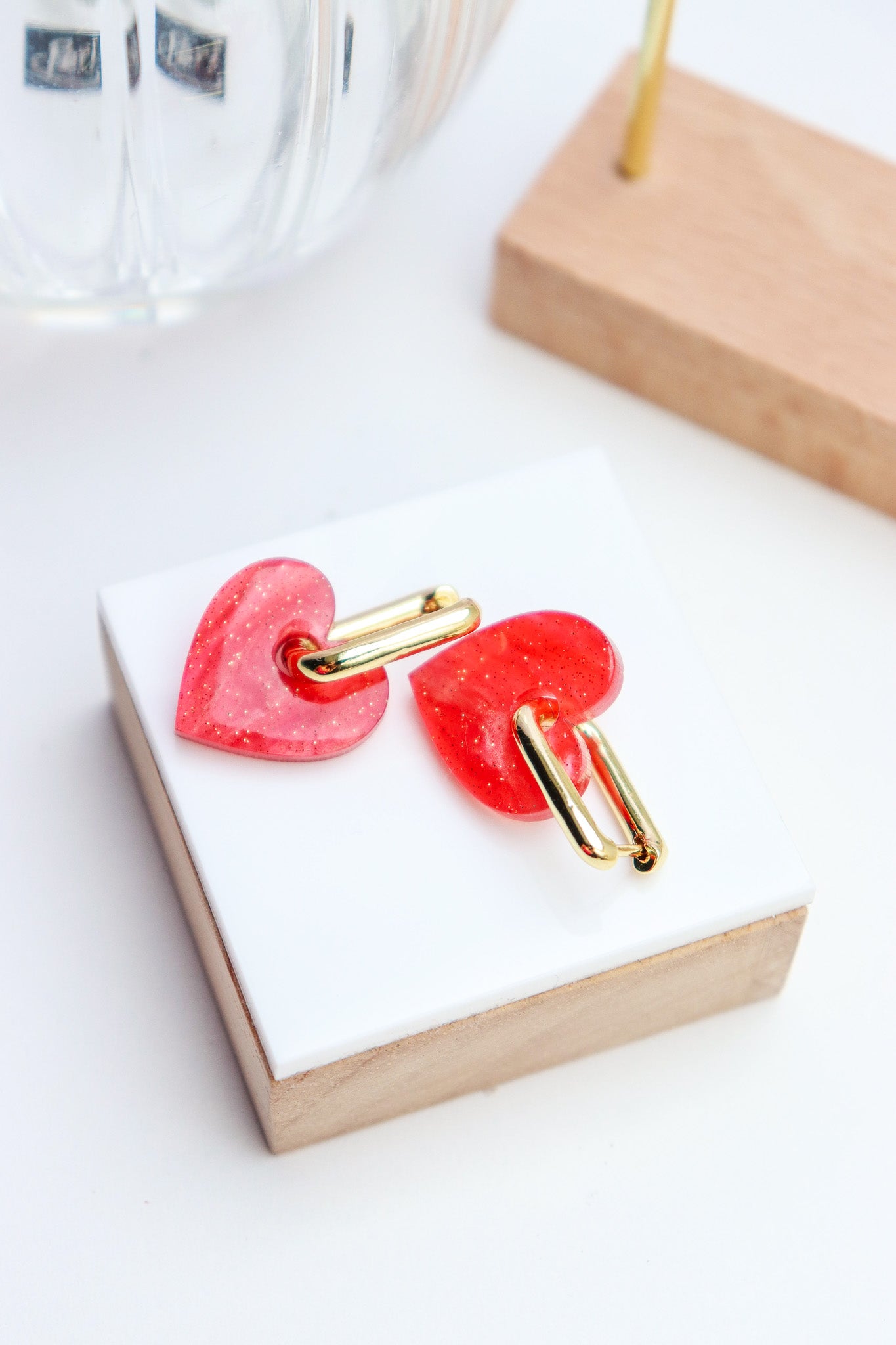 Boucles d'oreilles Victoire Nacrée Rouge